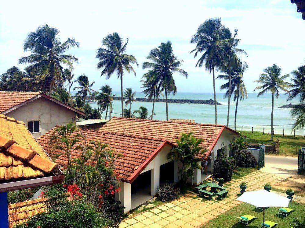 New Shangrela Beach Resort Ambalangoda  Buitenkant foto