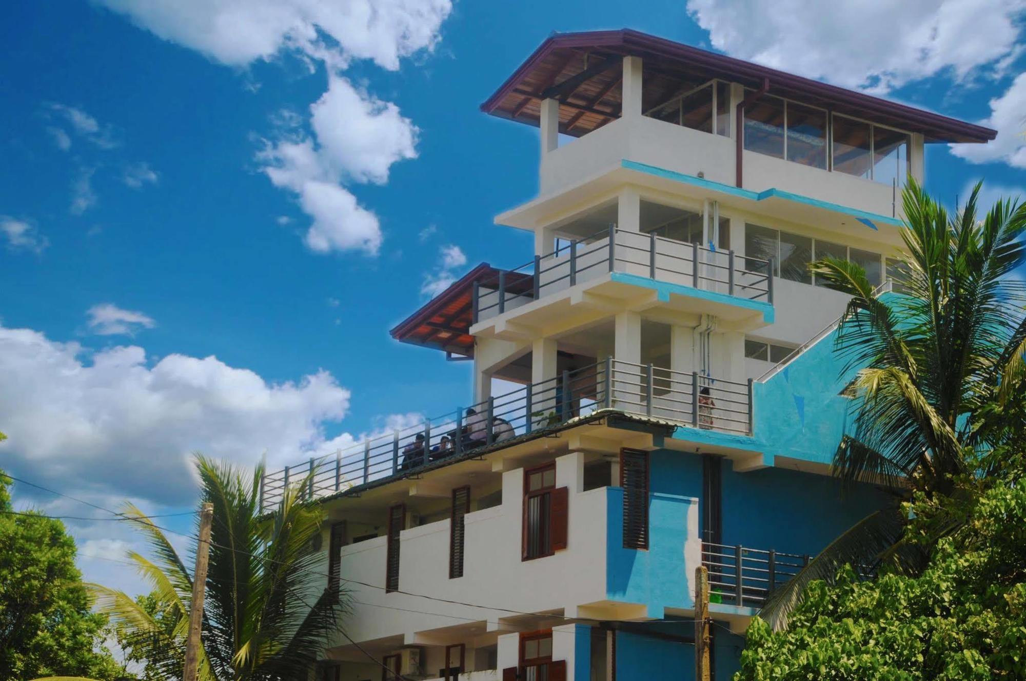 New Shangrela Beach Resort Ambalangoda  Buitenkant foto